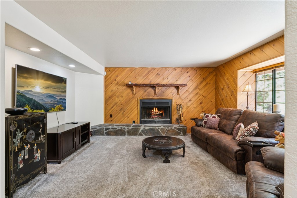 1255 Aleutian Drive Property Photo 3