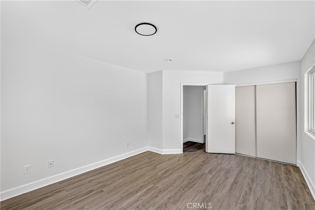 13437 Cuando Property Photo 11