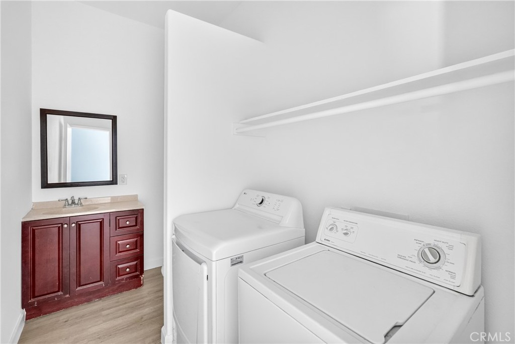13437 Cuando Property Photo 15