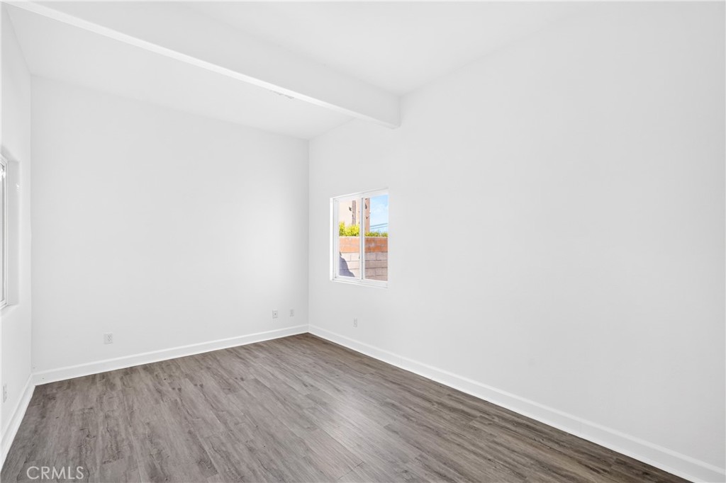 13437 Cuando Property Photo 16