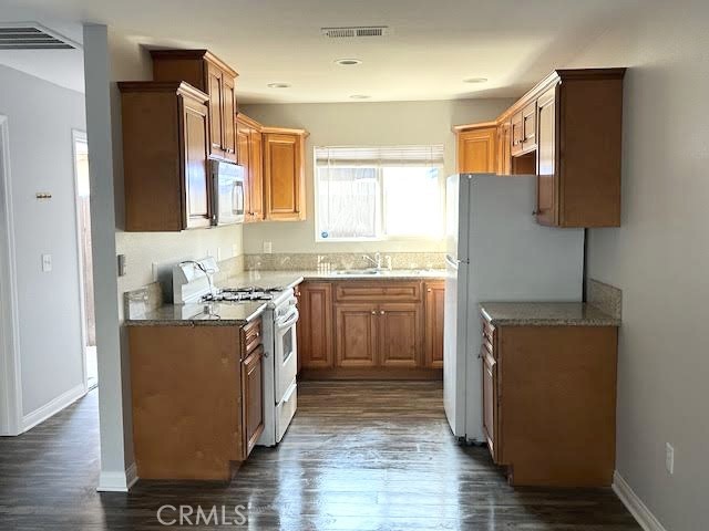 1265 Olive Tree Lane C Property Photo 6