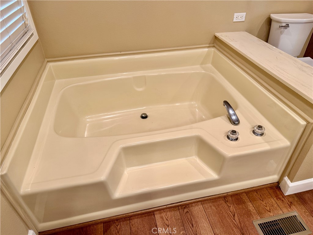 1456 E Philadelphia 186 Property Photo 24