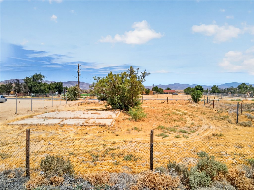 700 Ca-18 Property Photo 16