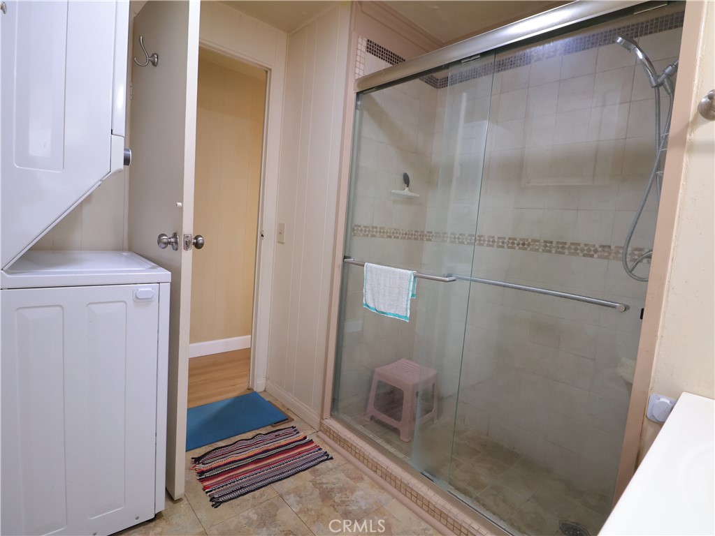 3026 Bartlette Ave Property Photo 8