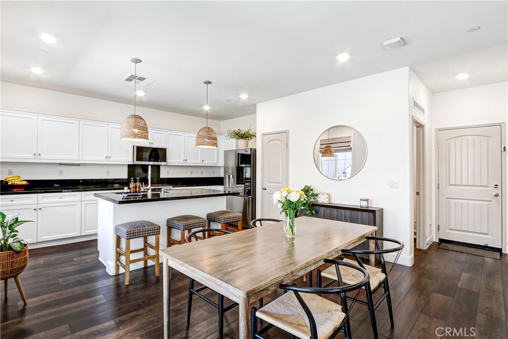 16256 Valley Oak Property Photo 8