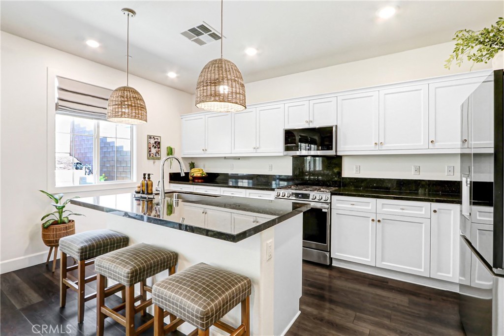16256 Valley Oak Property Photo 10