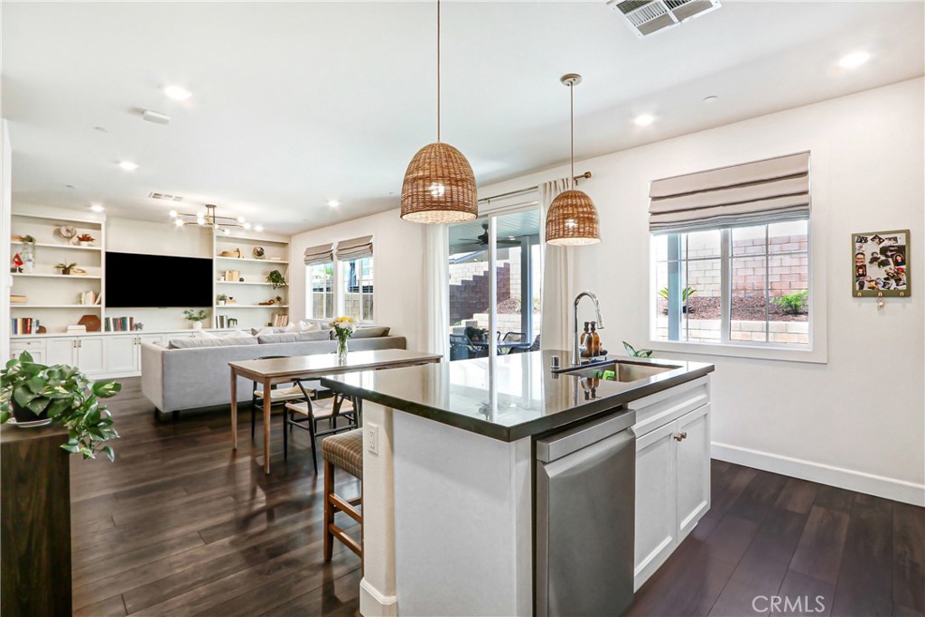 16256 Valley Oak Property Photo 11