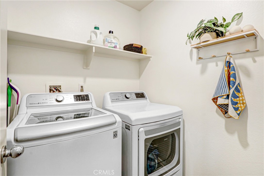 16256 Valley Oak Property Photo 13