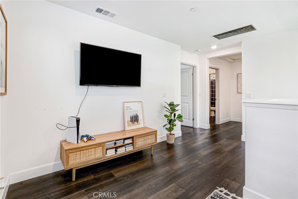16256 Valley Oak Property Photo 16