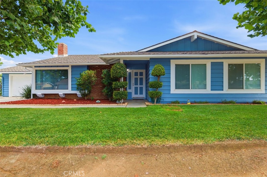 11087 58th Property Photo