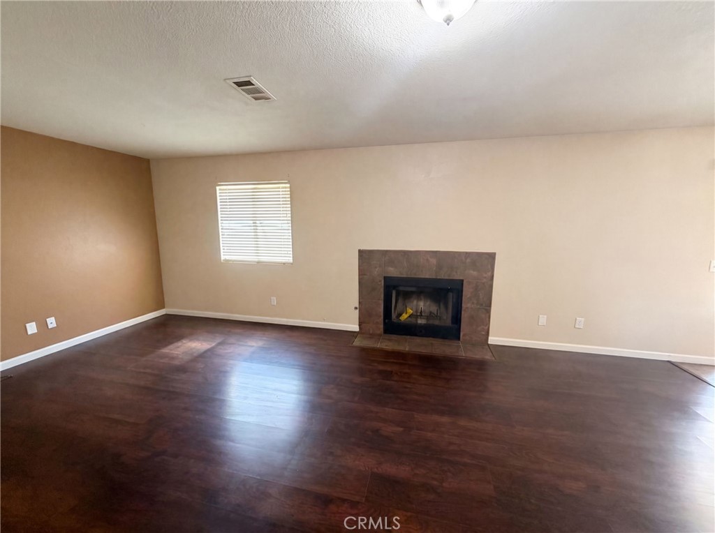 11401 Villa Property Photo 3