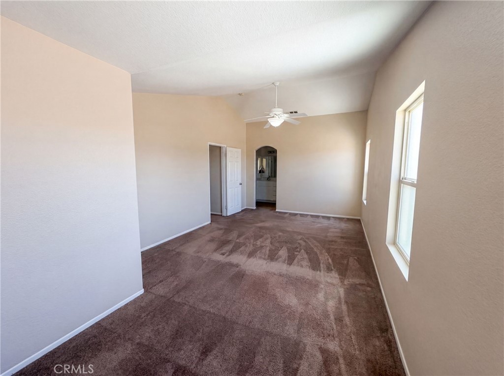 11401 Villa Property Photo 4