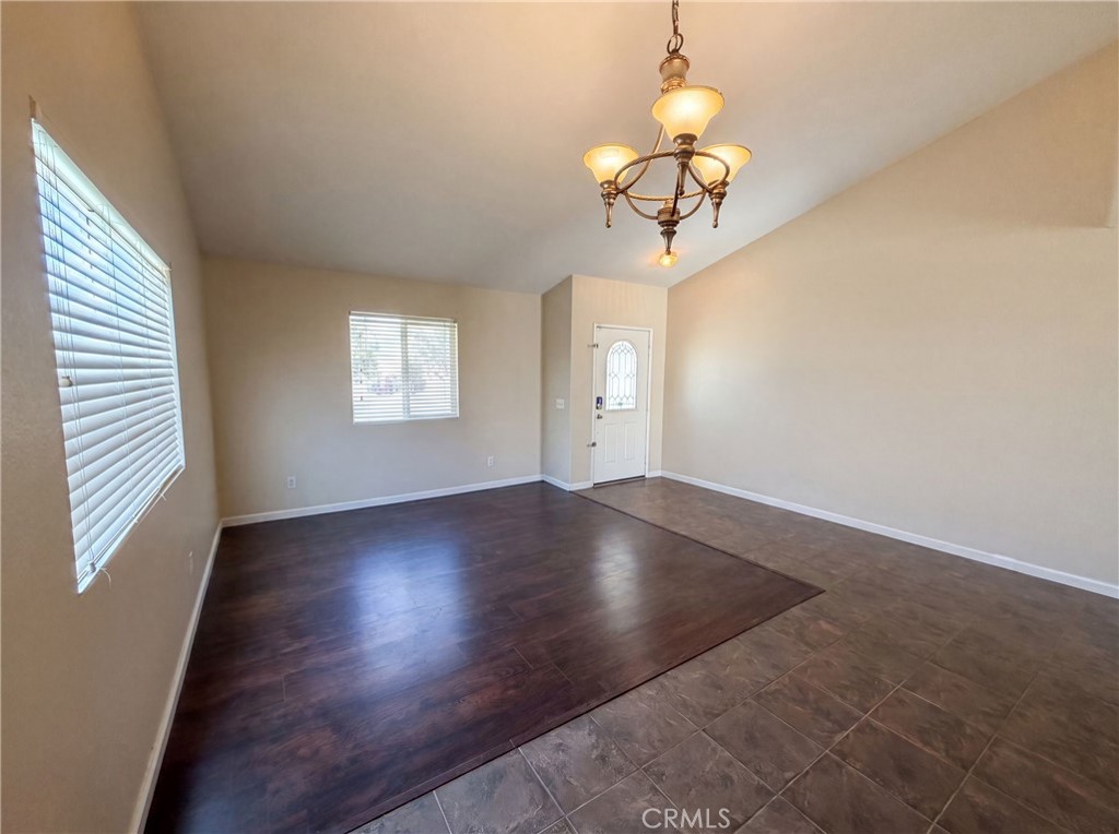 11401 Villa Property Photo 8