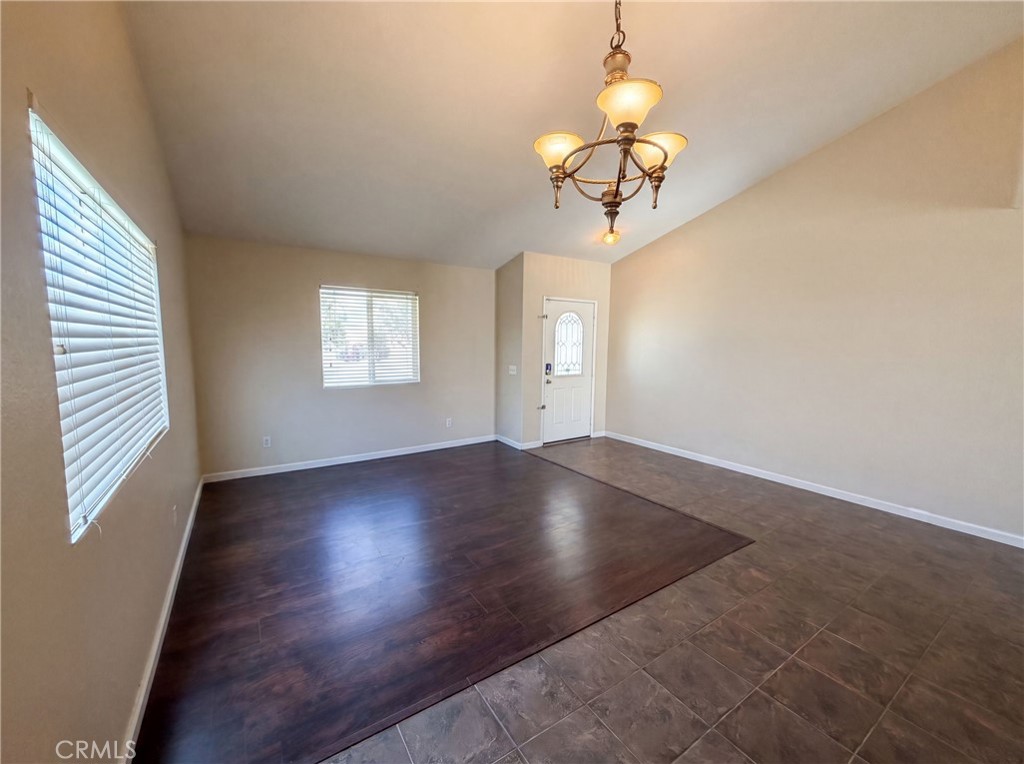 11401 Villa Property Photo 8