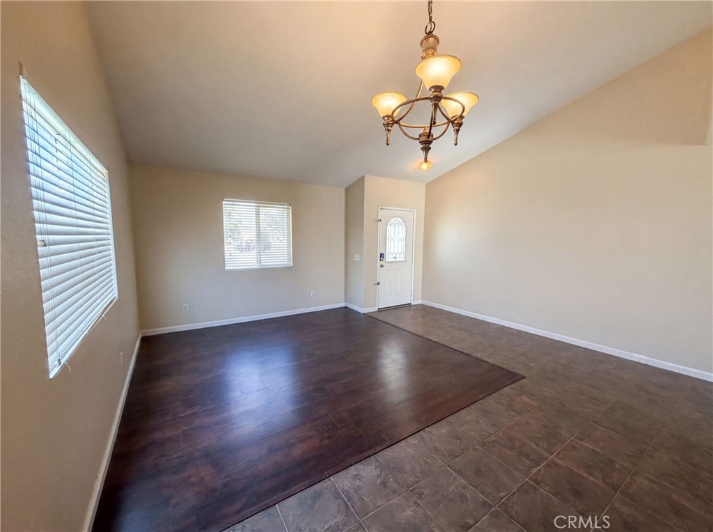 11401 Villa Property Photo 8