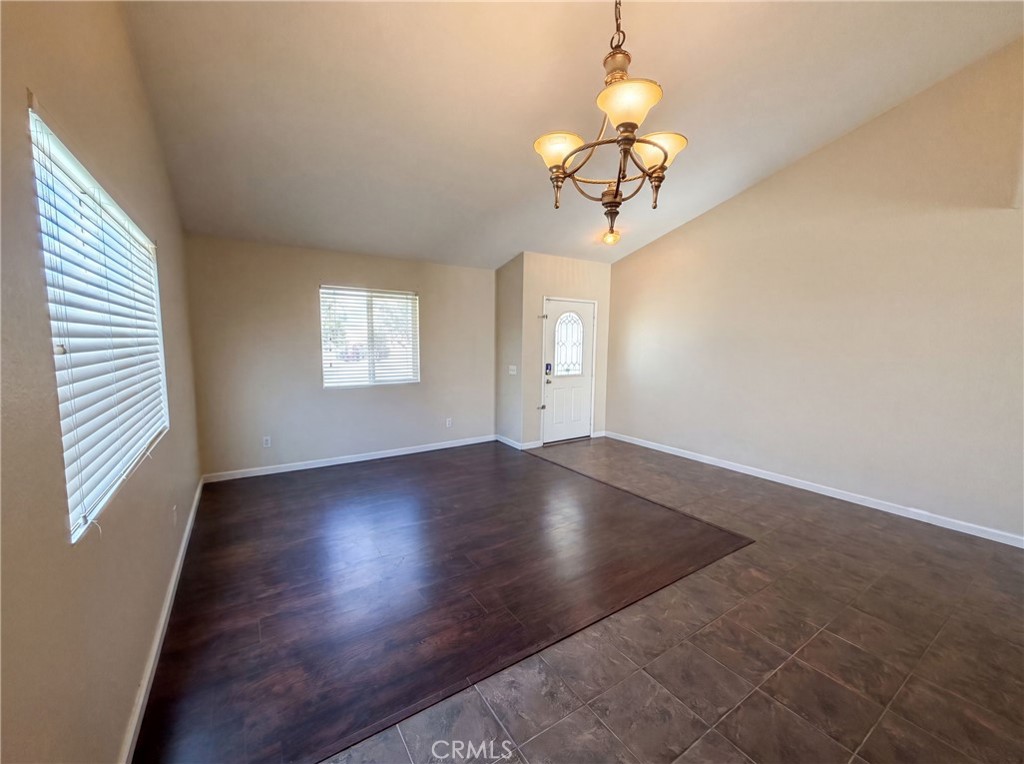 11401 Villa Property Photo 8
