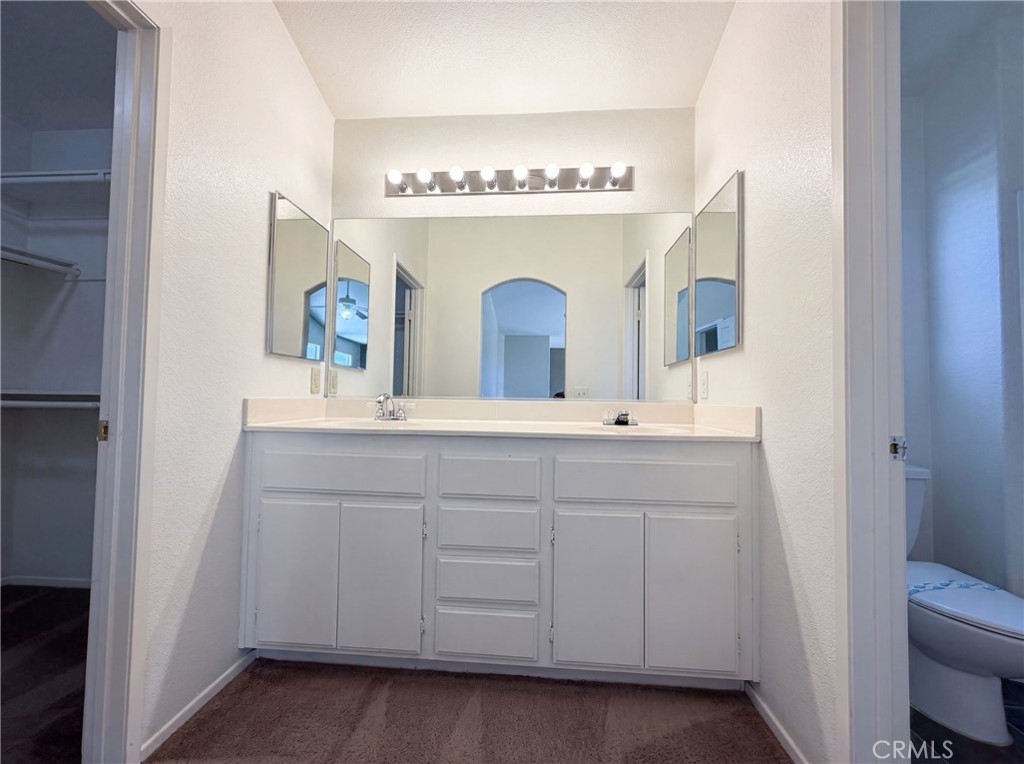 11401 Villa Property Photo 11