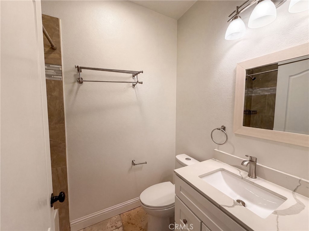 257 Sutter W Property Photo 18