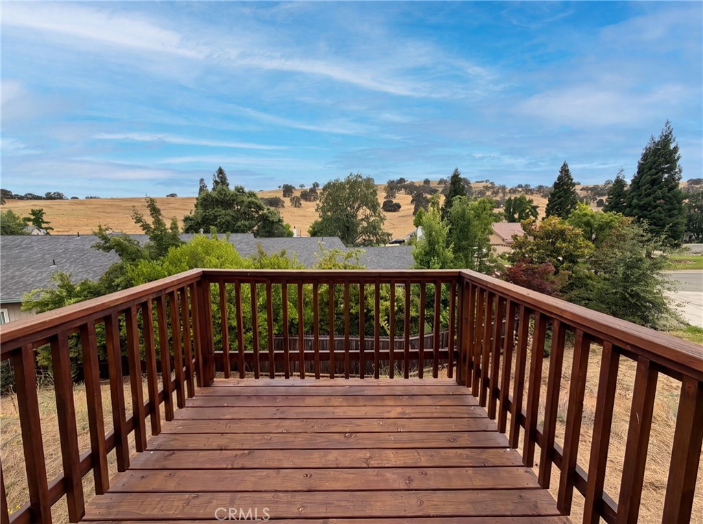 257 Sutter W Property Photo 31