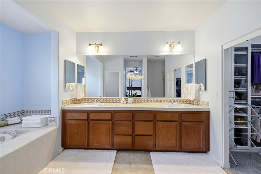 17213 Noble View Property Photo 21