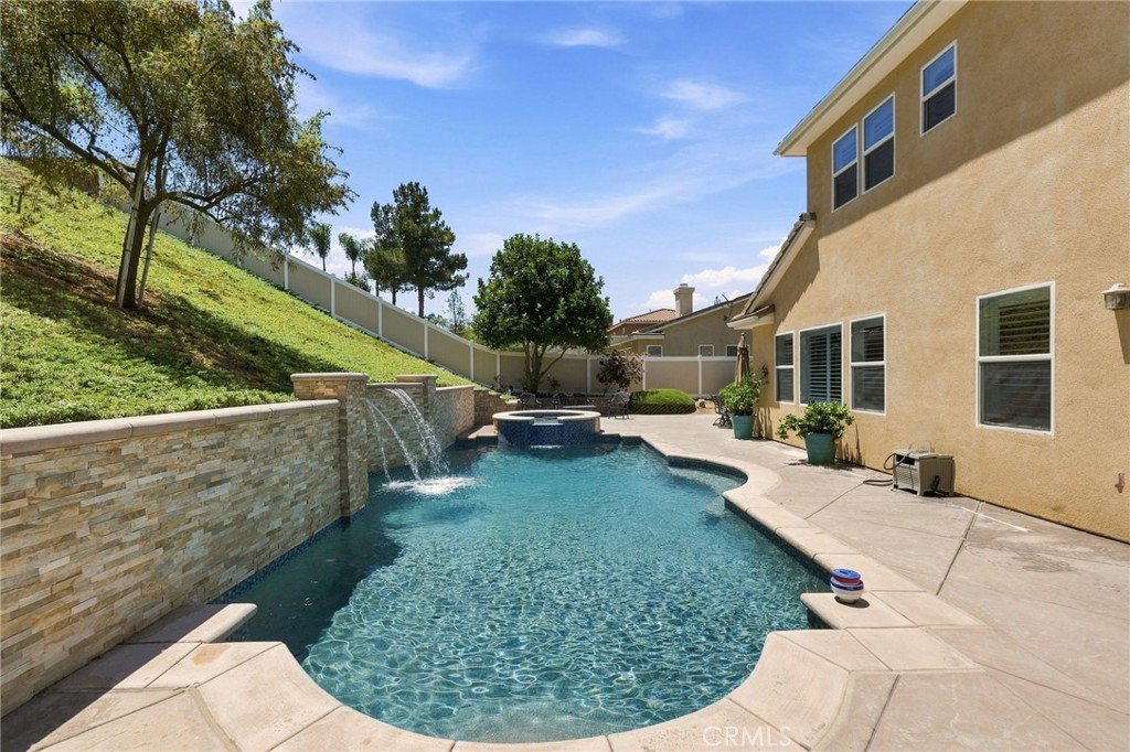 17213 Noble View Property Photo 38