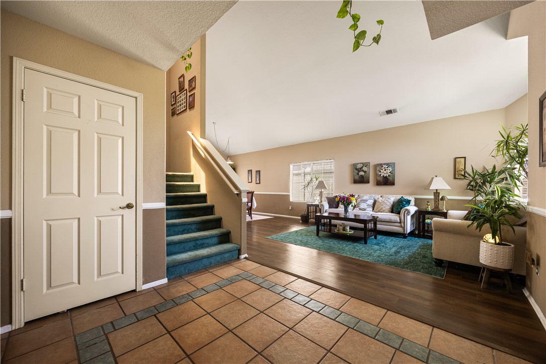 24357 Gitano Drive Property Photo 6