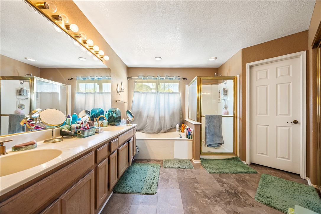 24357 Gitano Drive Property Photo 32