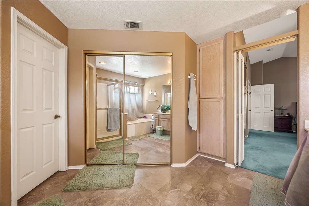 24357 Gitano Drive Property Photo 34
