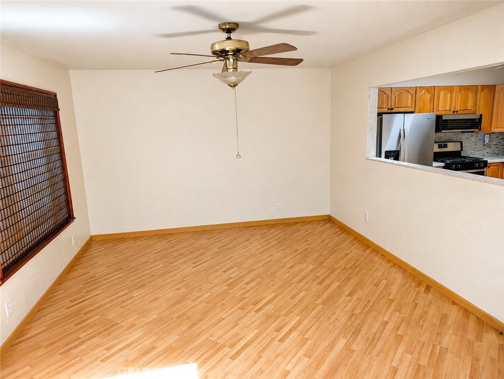 8669 Bennington Property Photo 3