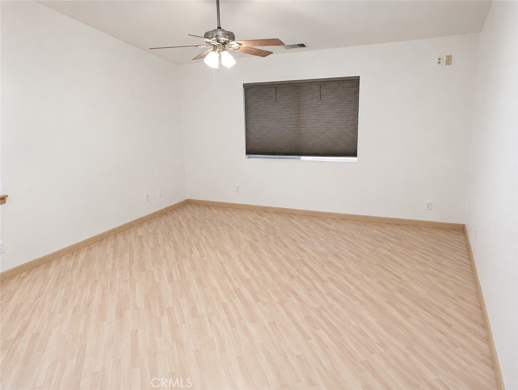 8669 Bennington Property Photo 10