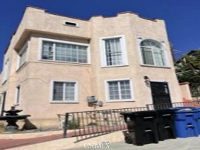 4725 St Elmo Drive Property Photo 1