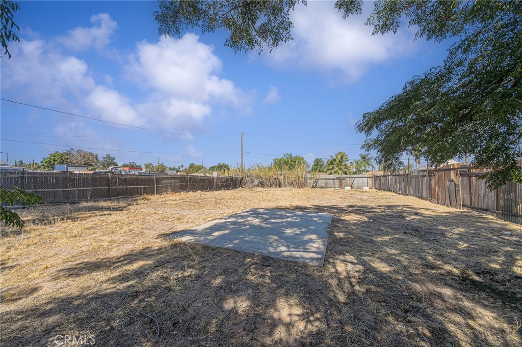 8052 Shirley Property Photo 18