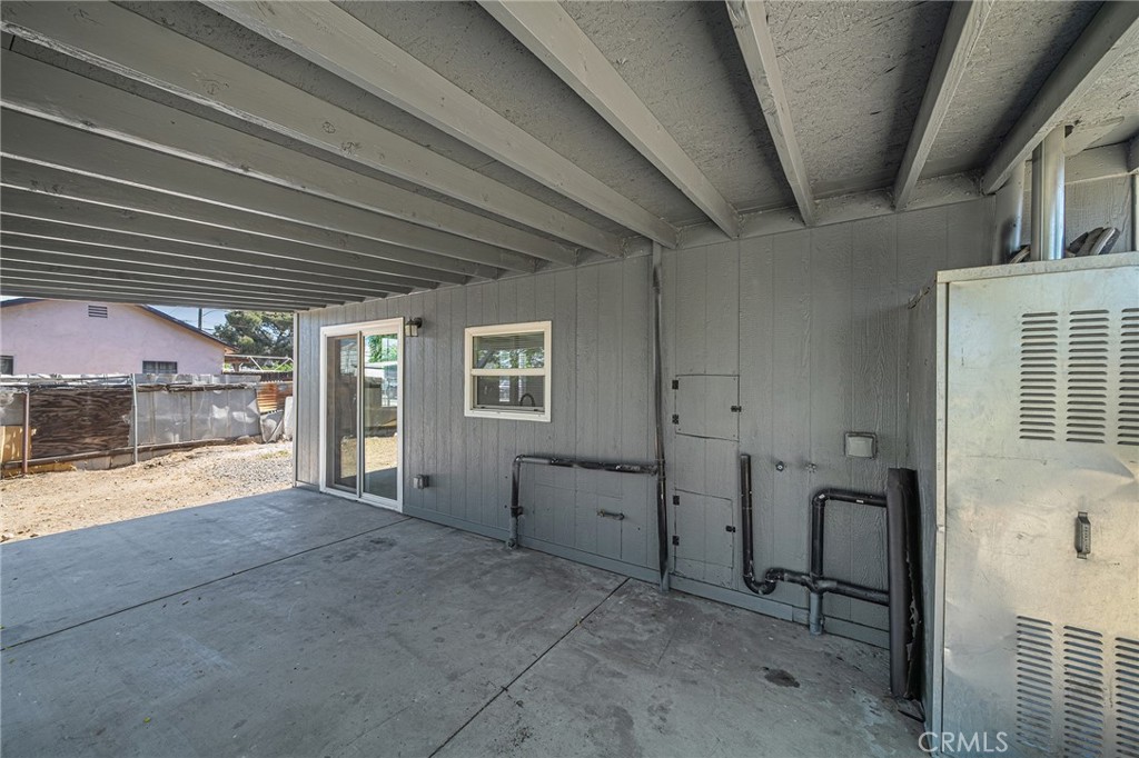 8052 Shirley Property Photo 21