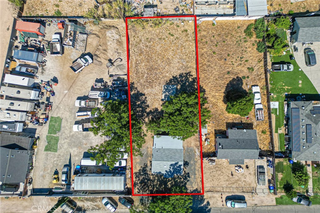 8052 Shirley Property Photo 25