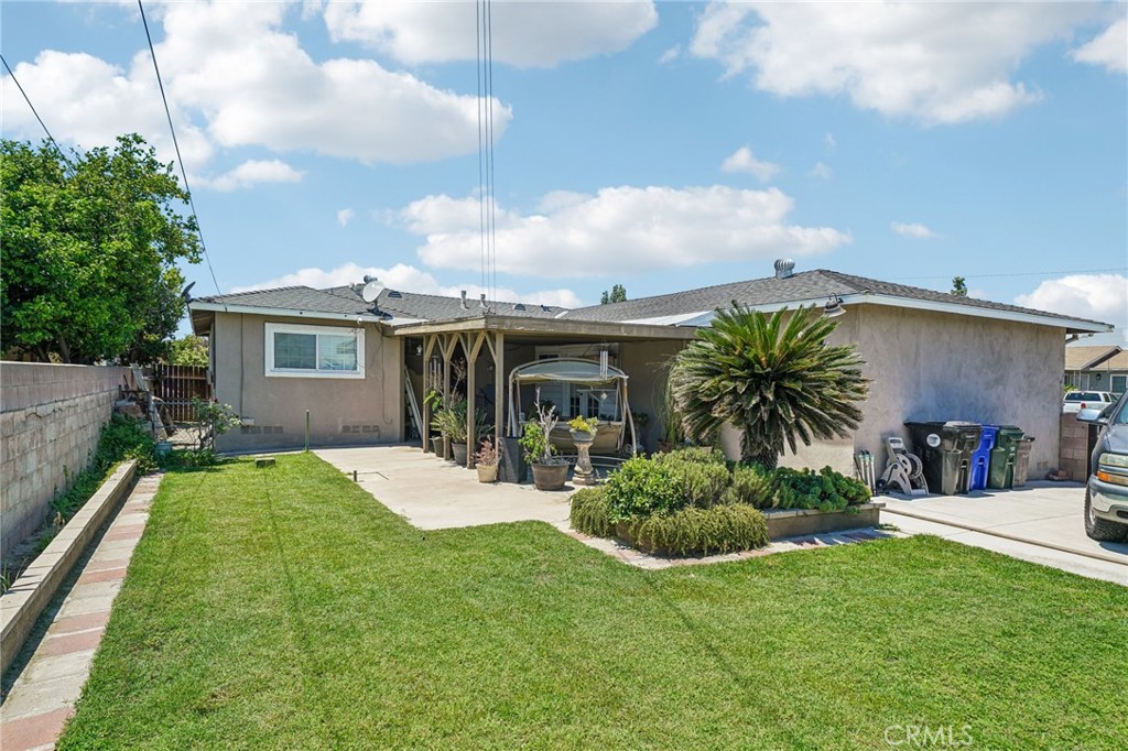 9929 Claremont Property Photo 39