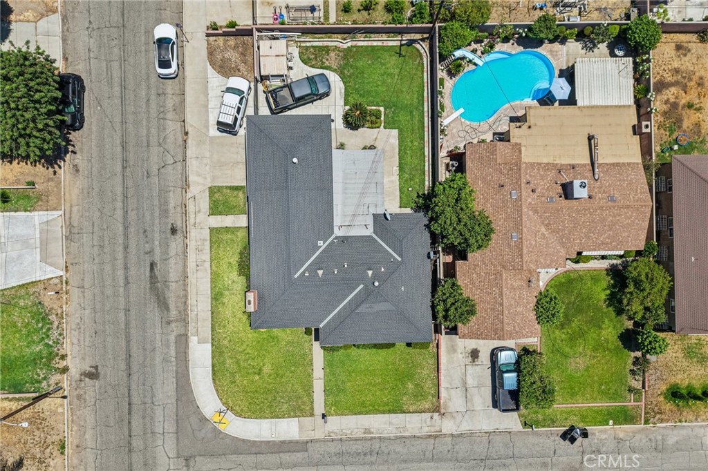 9929 Claremont Property Photo 44