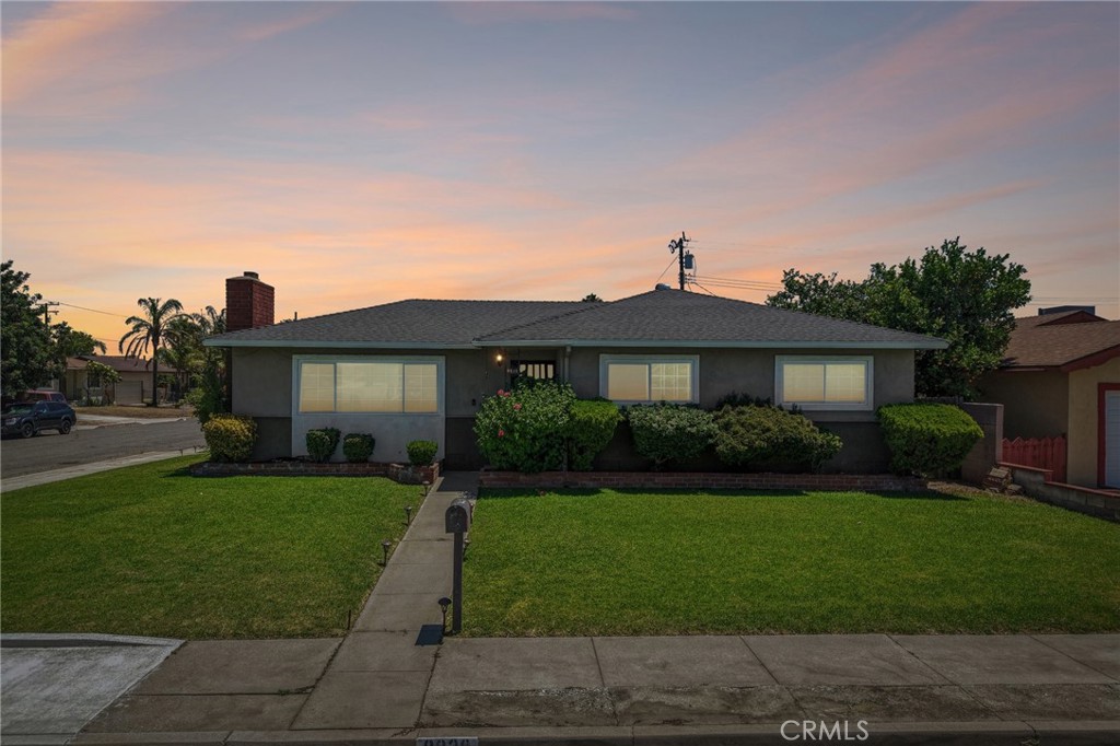 9929 Claremont Property Photo 45