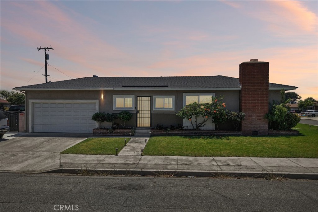 9929 Claremont Property Photo 46
