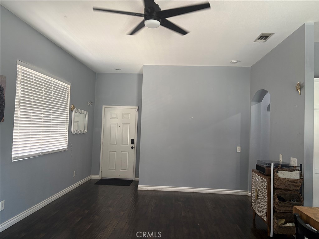 8033 David Way Property Photo 5