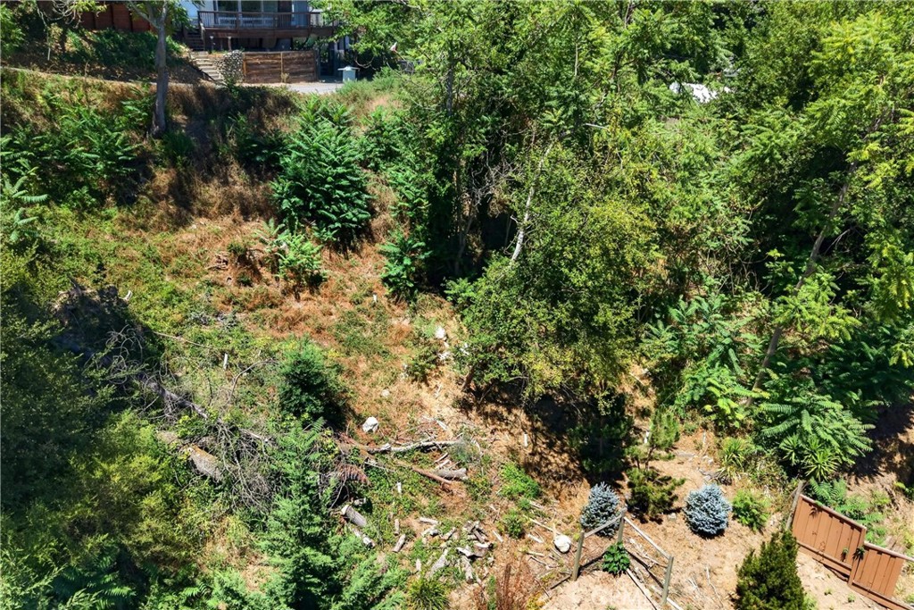 17940 Helen Way Property Photo 18