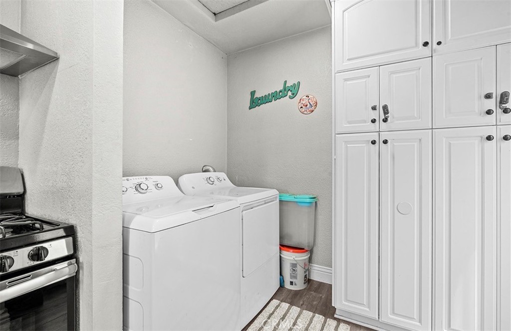 769 W 20th Street Property Photo 19