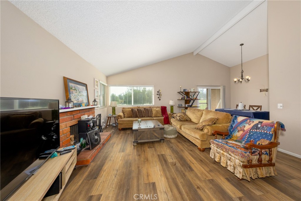 3180 Little Mountain B Property Photo 5