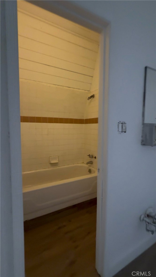 440 E Meadow Property Photo 6
