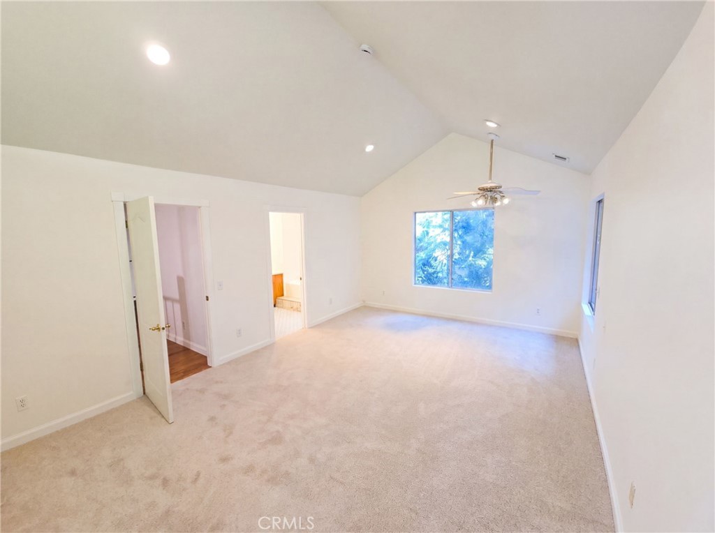 472 Brentwood Property Photo 4
