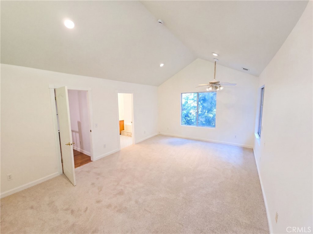 472 Brentwood Property Photo 4