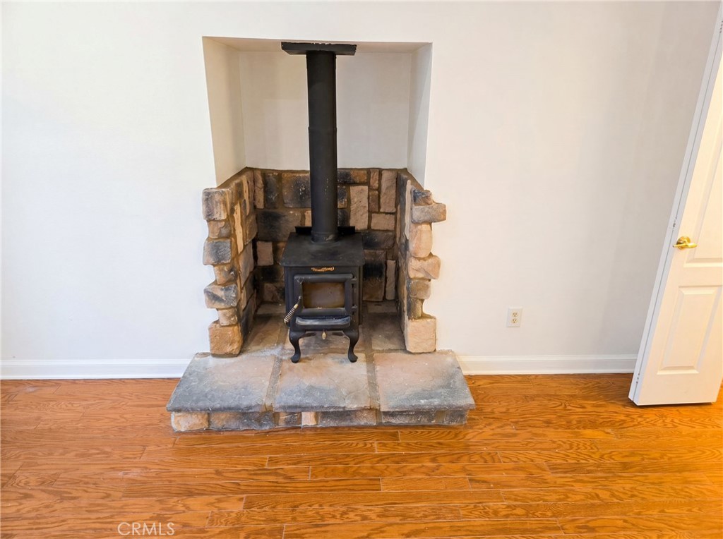 472 Brentwood Property Photo 10