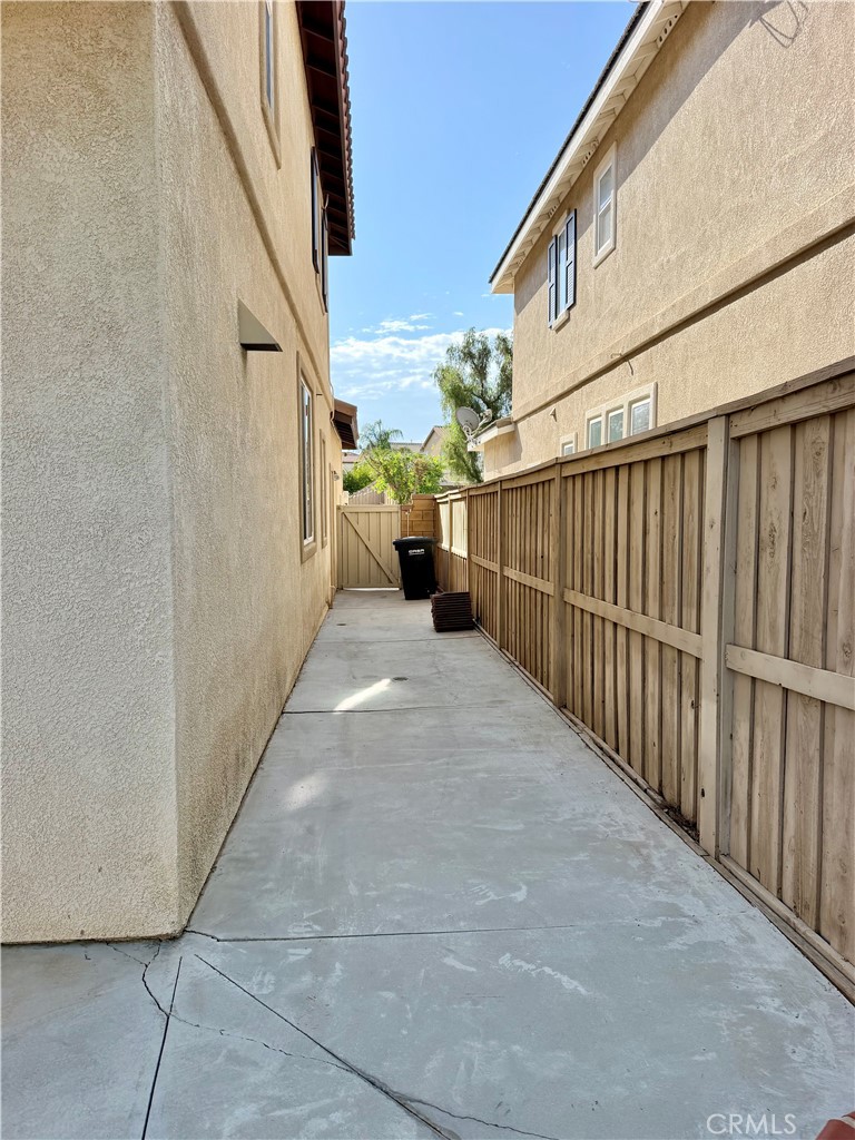 32587 Winterberry Ln Property Photo 31