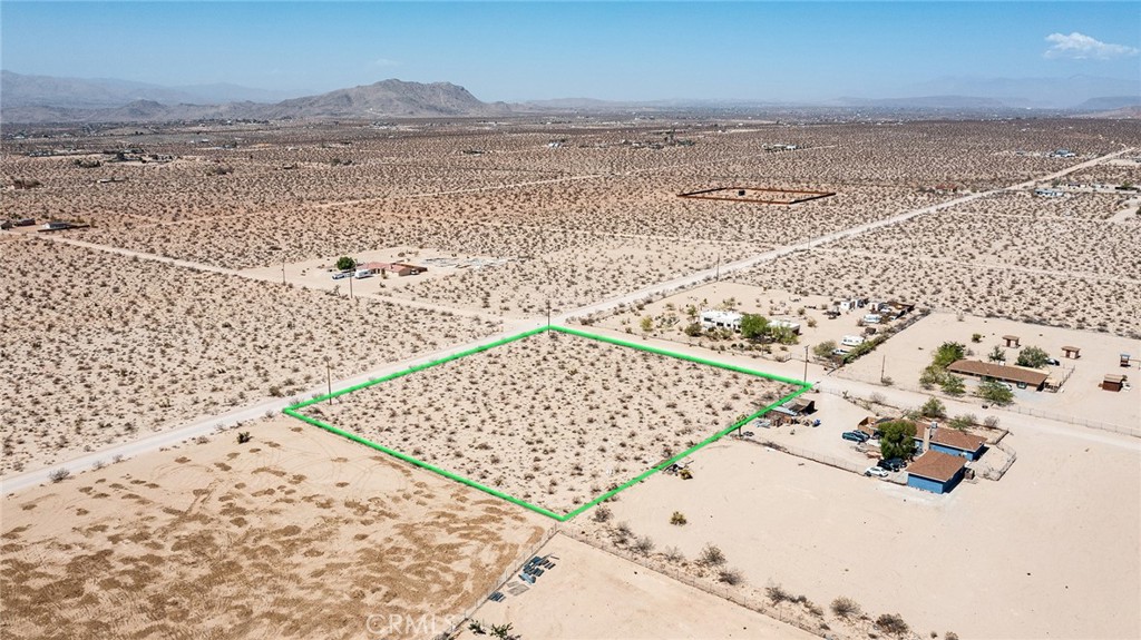 62826 Moonlight Mesa Street Property Photo 7