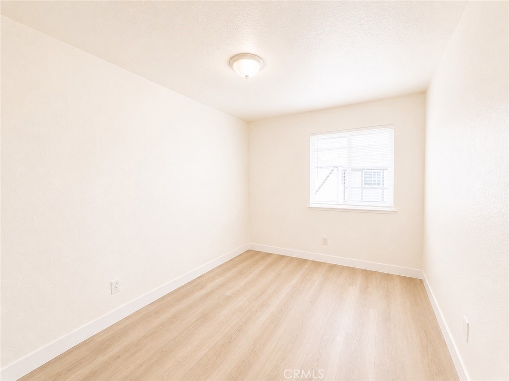 24051 Fir Property Photo 18