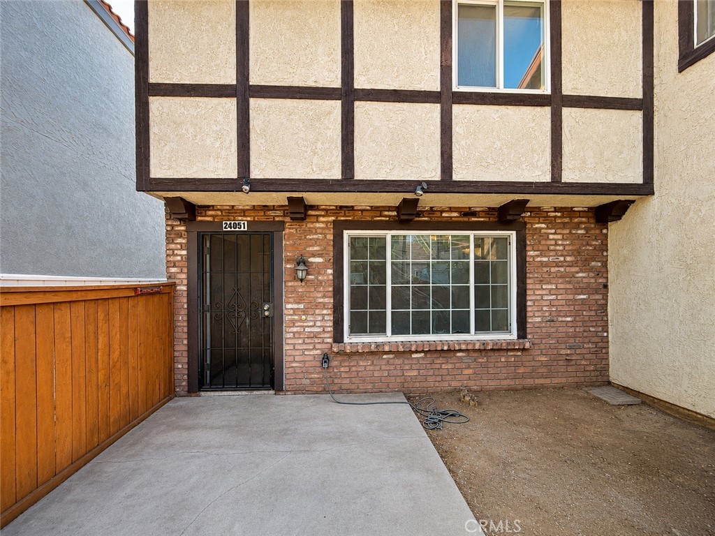 24051 Fir Property Photo 20